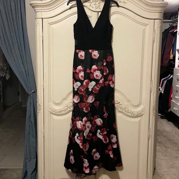 Xscape Dresses Beautiful Floral Long Gown Poshmark